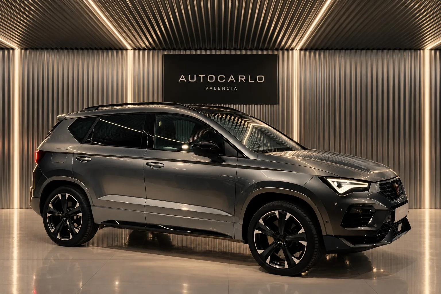 CUPRA Ateca gris vendido a un cliente